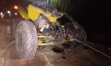 Un joven murió tras chocar en cuatriciclo contra un contenedor en Cutral Co