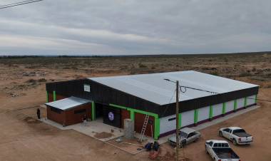 Plaza Huincul pone en marcha un nuevo reservorio de agua para la zona sur