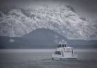 Tensión en el lago Nahuel Huapi: chocó un catamarán y nueve turistas fueron trasladados al hospital