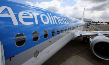 Aerolíneas Argentinas abrió el retiro voluntario para 8.000 empleados