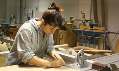 Neuquén lanza una nuevalínea de becas para formación profesional y estudios secundarios