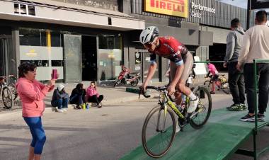 Se cumplio la segundaa etapa de la prueba cronometrada "Vuelta 02 de abril" ciudad de Allen