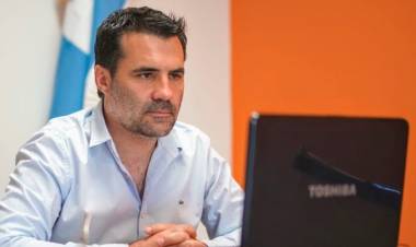 Darío Martínez pidió una reunión a gremios estatales y privados 