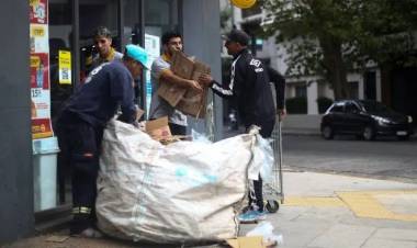 La pobreza escaló al 49% en el último semestre: alcanza a casi 30 millones de argentinos