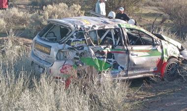 RALLY REGIONAL:  Accidente en el Rally de Ing. Huergo