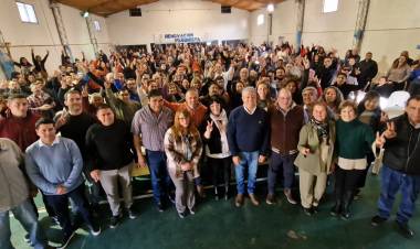 "Fortalecer El Gobierno Y Organizar El Territorio Para Transformar Neuquén "