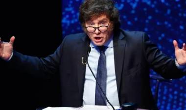 Javier Milei sobre el aumento de los senadores: "Es una traición al pueblo argentino"