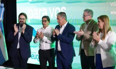 El Gobernador Figueroa ratificó su compromiso con la creación de un Centro Oncológico para Plaza Huincul y Cutral Co