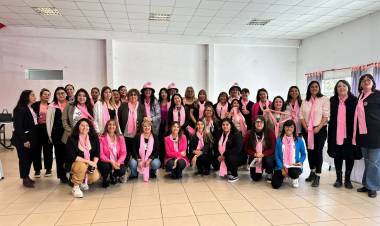 Encuentro de Mujeres en Conmemoración del Día Internacional de la Lucha contra el Cáncer de Mama
