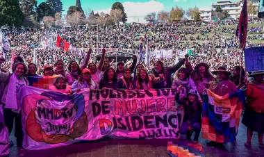 Jujuy: comenzó el 37° Encuentro Plurinacional de Mujeres con la participación de más de 60 mil personas