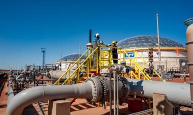 YPF puso en marcha la primera cabecera de despacho de crudo de gran escala en Vaca Muerta