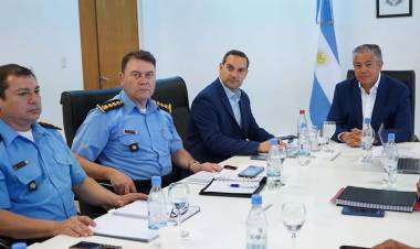 Se jerarquiza el sueldo de los policías neuquinos