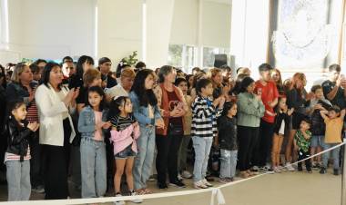 El arte de mano de las infancias 