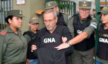 6 años de prisión. Ricardo Jaime se entregó para cumplir condena por la tragedia de Once