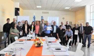 El Concejo Deliberante de Cutral Co aprobó el presupuesto 2025 para el ejecutivo municipal 