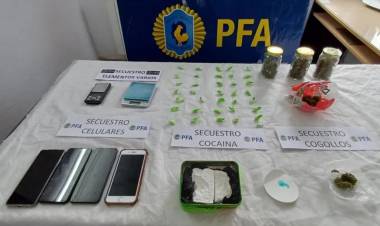 Dos mujeres zapalinas detenidas por secuestro de millones en cocaína, marihuana y efectivo