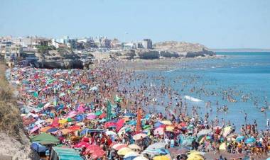 Gastronomía y música en Las Grutas para la apertura de temporada