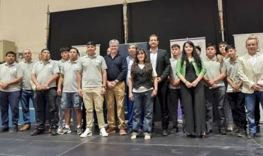 Más de 80 personas consiguieron trabajo en Plaza Huincul