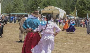 Seis fiestas populares para disfrutar el próximo fin de semana