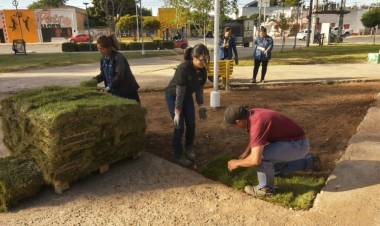 El Parque Rivadulla se viste de verde 