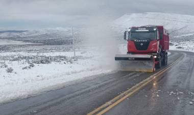 Nieve y viento en Neuquén
