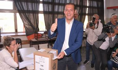 El Movimiento Popular Neuquino se bajó de las legislativas 2025: de rechazar a Perón a no competir por “responsabilidad"