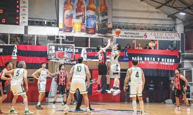 Central fue imparable en casa ante Pérfora y sueña con el ascenso