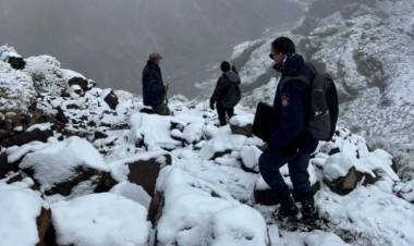 A pie lograron llegar al puesto rural y recuperar el cuerpo del criancero fallecido