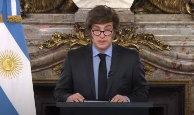 Las 10 frases de Milei en la cadena nacional: sin autocrítica, aseguró que "el rumbo es el correcto"