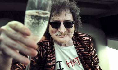 Nuevo reconocimiento a Charly García: fue elegido Konex de Brillante, el premio que antes ganaron Mercedes Sosa, Atahualpa, Salgán y Saluzzi