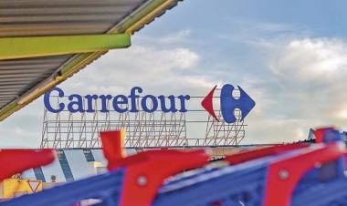 El poderoso supermercado que hizo una contundente oferta para quedarse con Carrefour en Argentina
