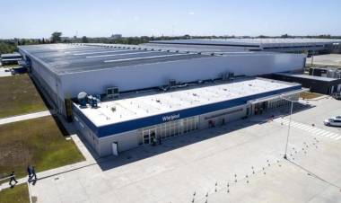 Whirlpool cerró su planta en Pilar y echó a más de 200 trabajadores