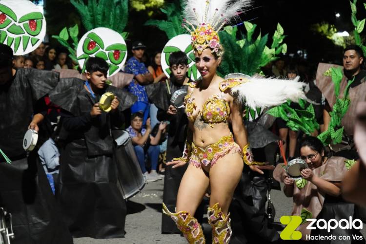 La magia de carnaval se vive a pleno en Zapala