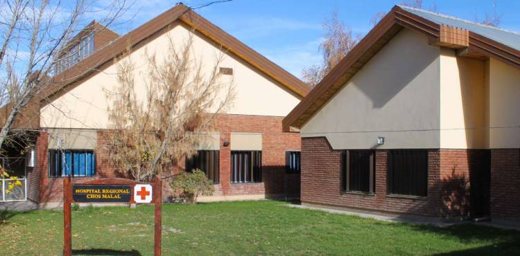 Escasez de profesionales y ambulancias: Críticas al gobernador Figueroa desde Chos Malal