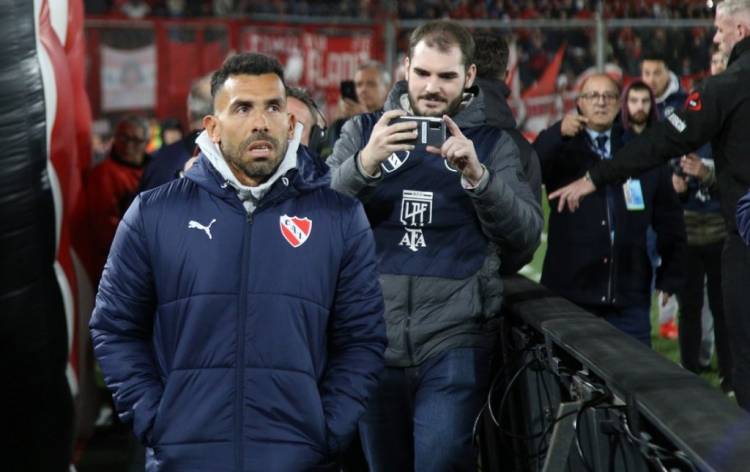 Tevez le respondió a otro miembro de la AFA: “¡Quien quiera subir al ring, donde quiera!”