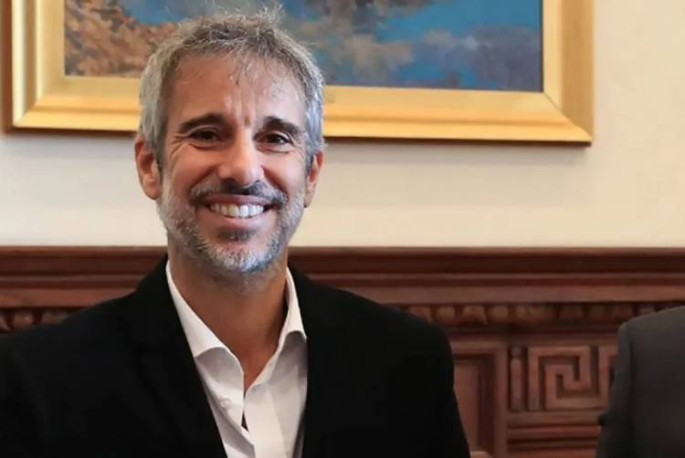 Juan Parodi no se apegó al plan “austeridad” oficial y deja la TV Pública