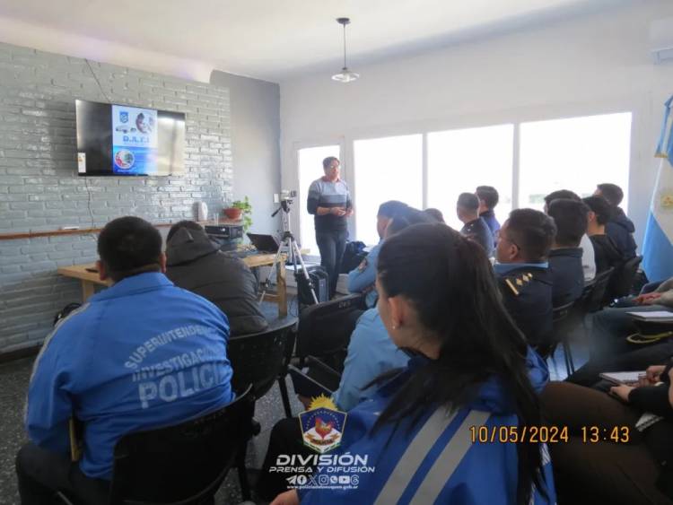 CUTRAL CÓ: Fortalecimiento en la lucha contra el delito,Capacitación en Tecnologías Forenses