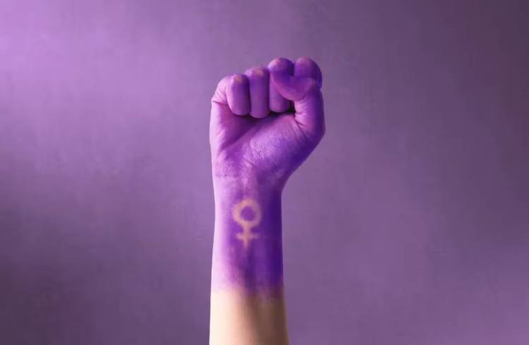 Línea 144. Ministerio de la Mujer: el Gobierno disolvió el organismo y desvinculó a 685 empleados