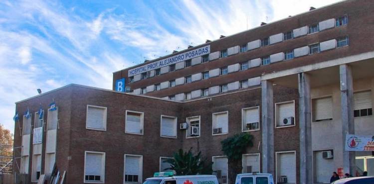 Despido masivo de empleados del Hospital Posadas: echaron a una bióloga molecular clave