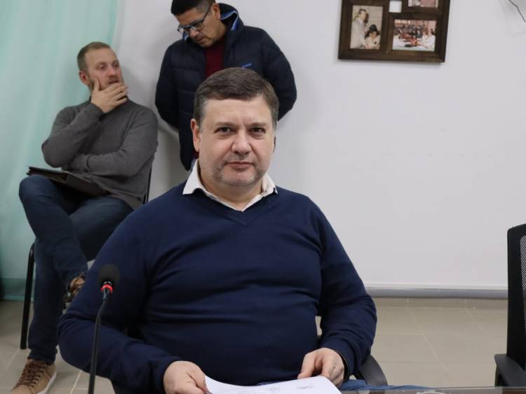 Doroschenco propone subsidiar la luz y el gas a los clubes deportivos y/o culturales 