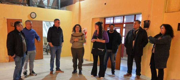 La Escuela Especial 2 vuelve a funcionar en su edificio