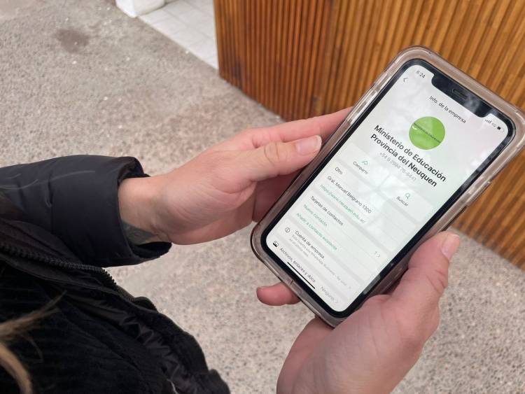 Escuelas: padres y docentes pueden reclamar por WhatsApp