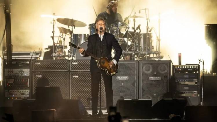 Paul McCartney deslumbró al público argentino en su primer show en River: una noche inolvidable