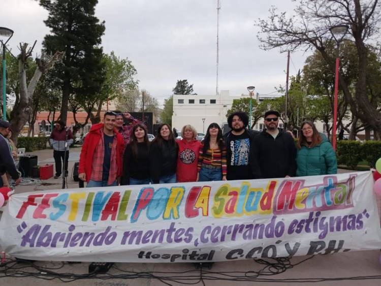 "Día Internacional de la Salud Mental", bajo el lema "MI SALUD, MI DERECHO", 