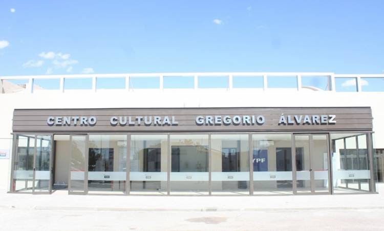 YPF aprobó la cesión gratuita de cuatro inmuebles a Plaza Huincul