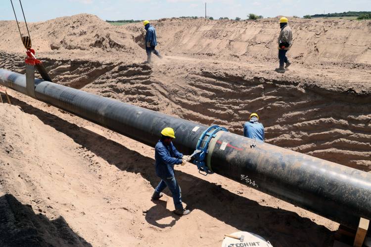 El Gasoducto Néstor Kirchner ya ahorró u$s 3700 millones pero el ajuste pegó en salarios y jubilaciones
