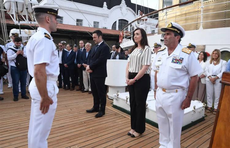 Nuevos cortocircuitos entre Villarruel y Petri en el acto por el regreso a la Argentina de la Fragata Libertad