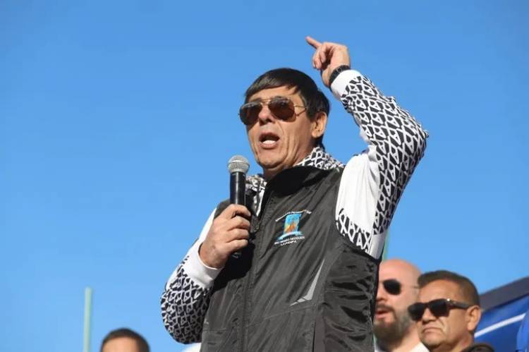 "Hay algunos empresarios que creen que el trabajador tiene que ser un esclavo"