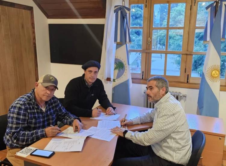 Acuerdo histórico para el cuidado de los ríos en Neuquén