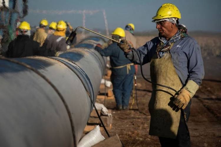 El Gobierno anunció que quiere privatizar la concesión del ex Gasoducto Néstor Kirchner